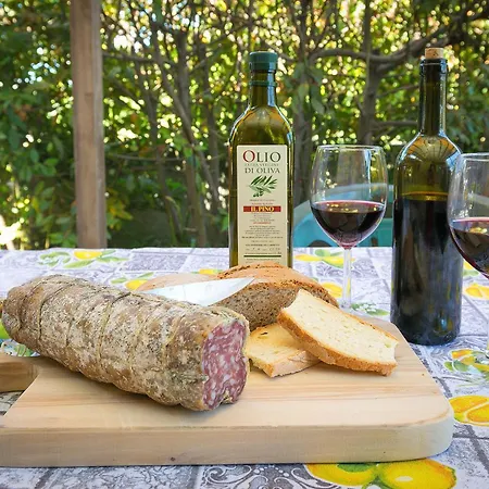 Il Pino - Alloro Agroturismo