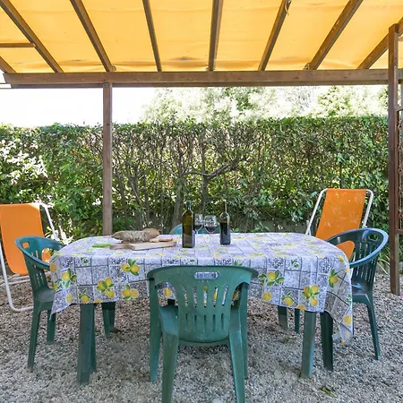 Alloggio per agriturismo Il Pino - Alloro *